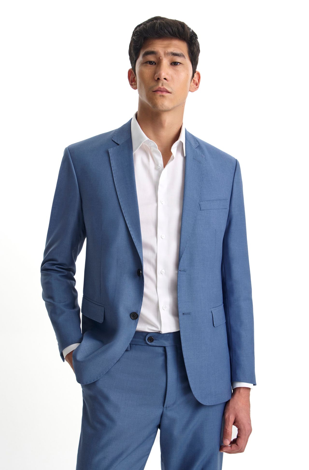 2020FFR20002_580_3-COSTUME-02-BOTOES