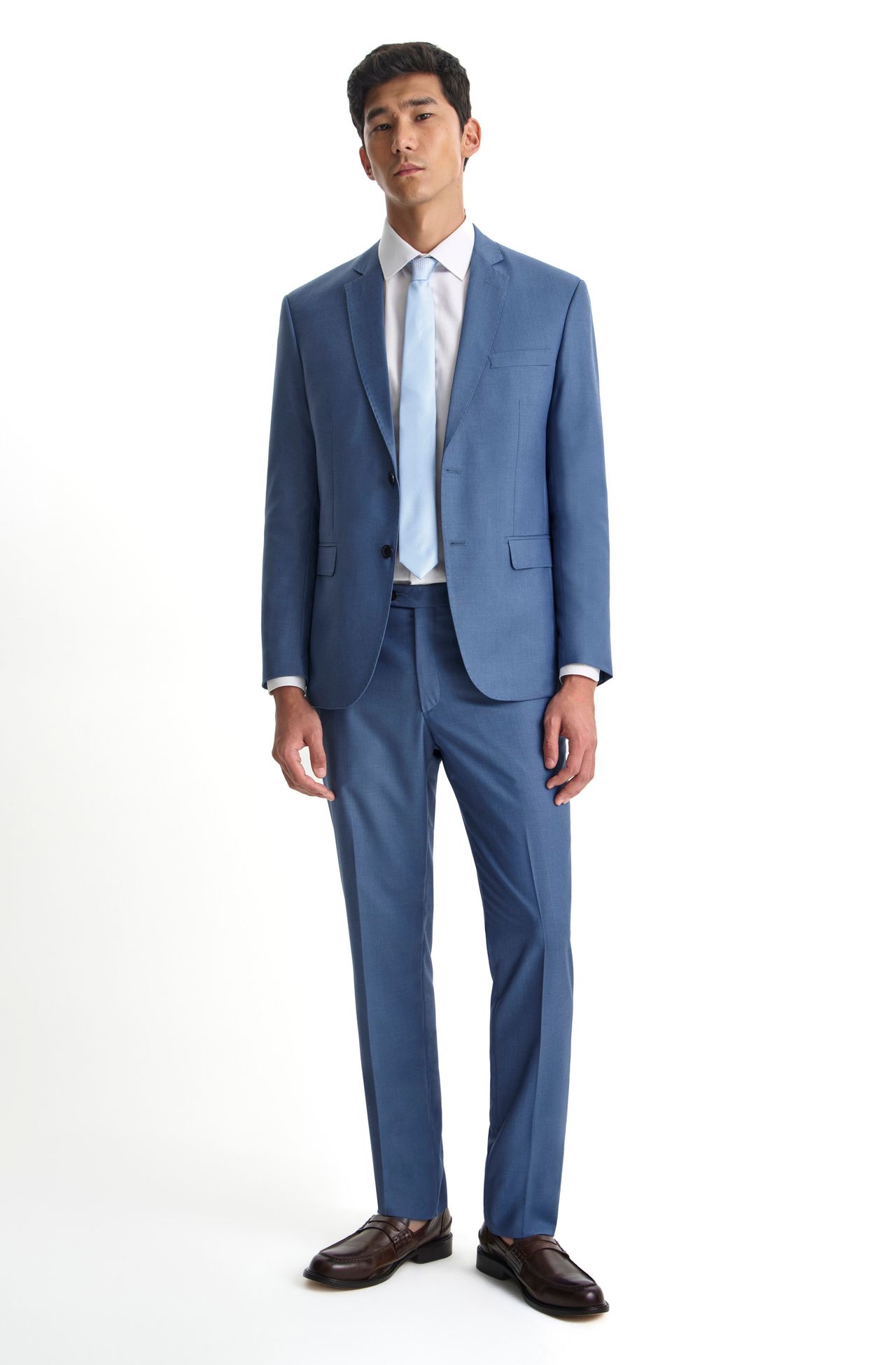 2020FFR20002_580_6-COSTUME-02-BOTOES