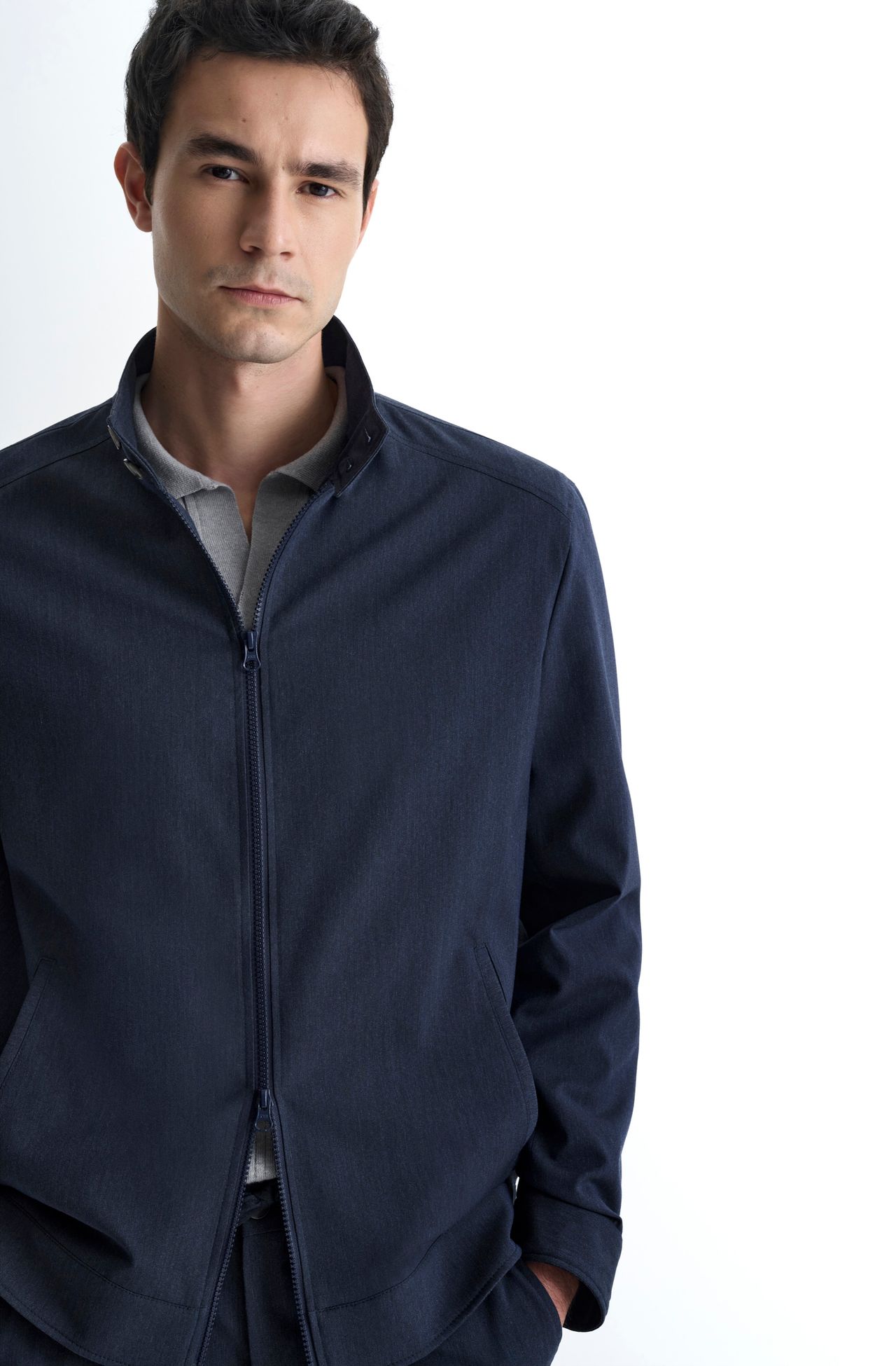 7030PVC00001_590_4-JAQUETA-BOMBER