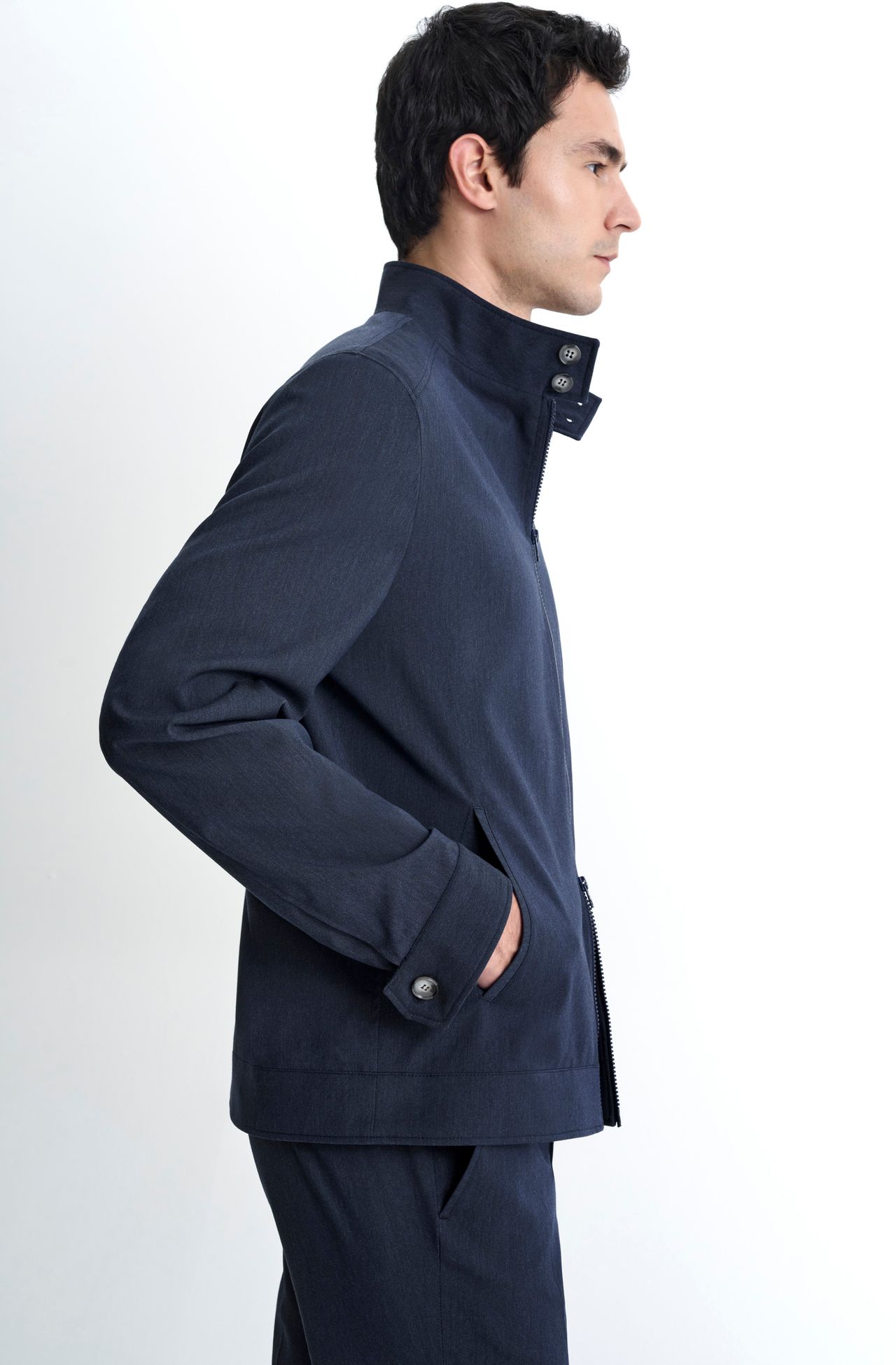 7030PVC00001_590_7-JAQUETA-BOMBER