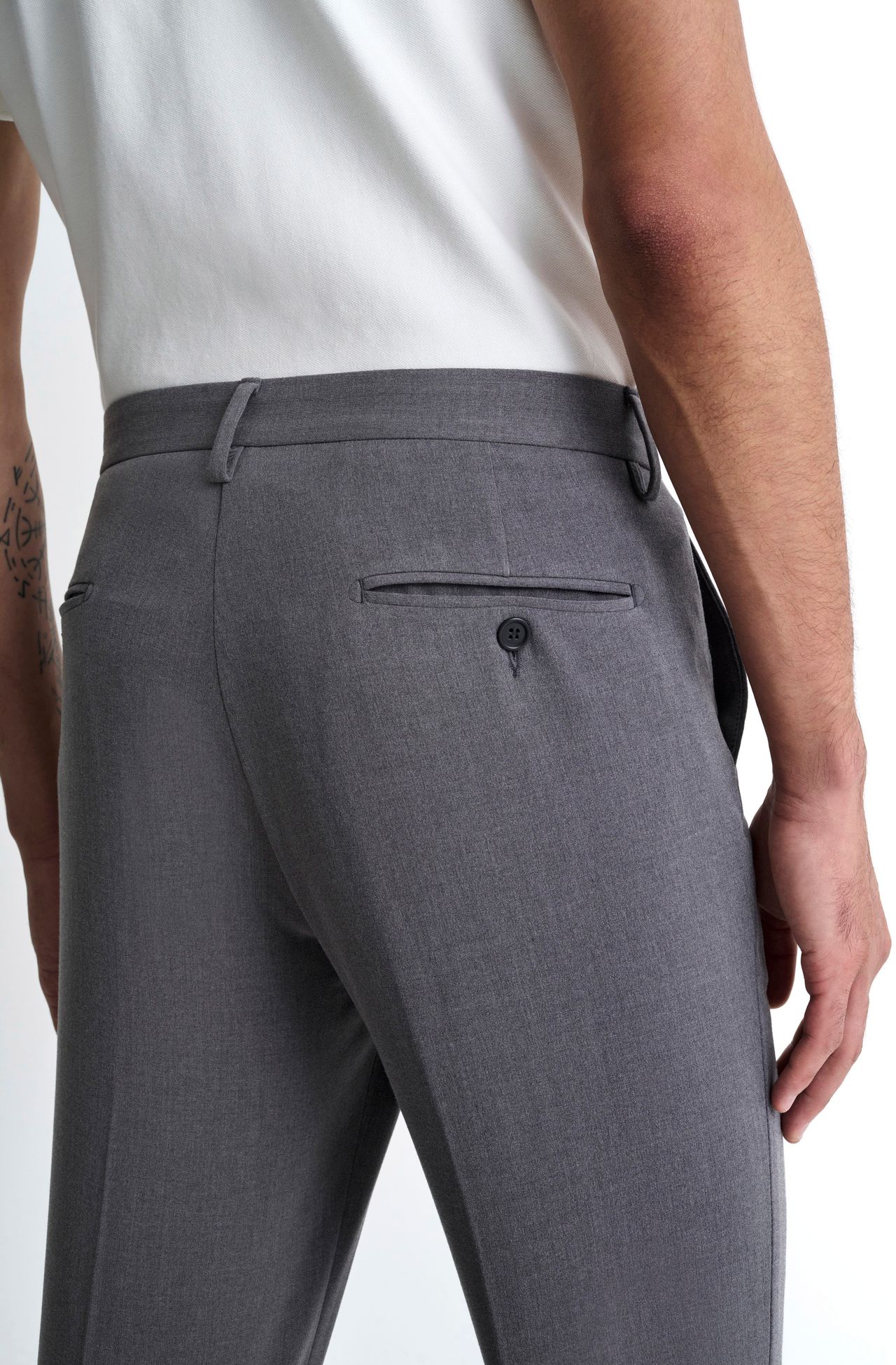 4046MLC00002_980_3-CALCA-CHINO