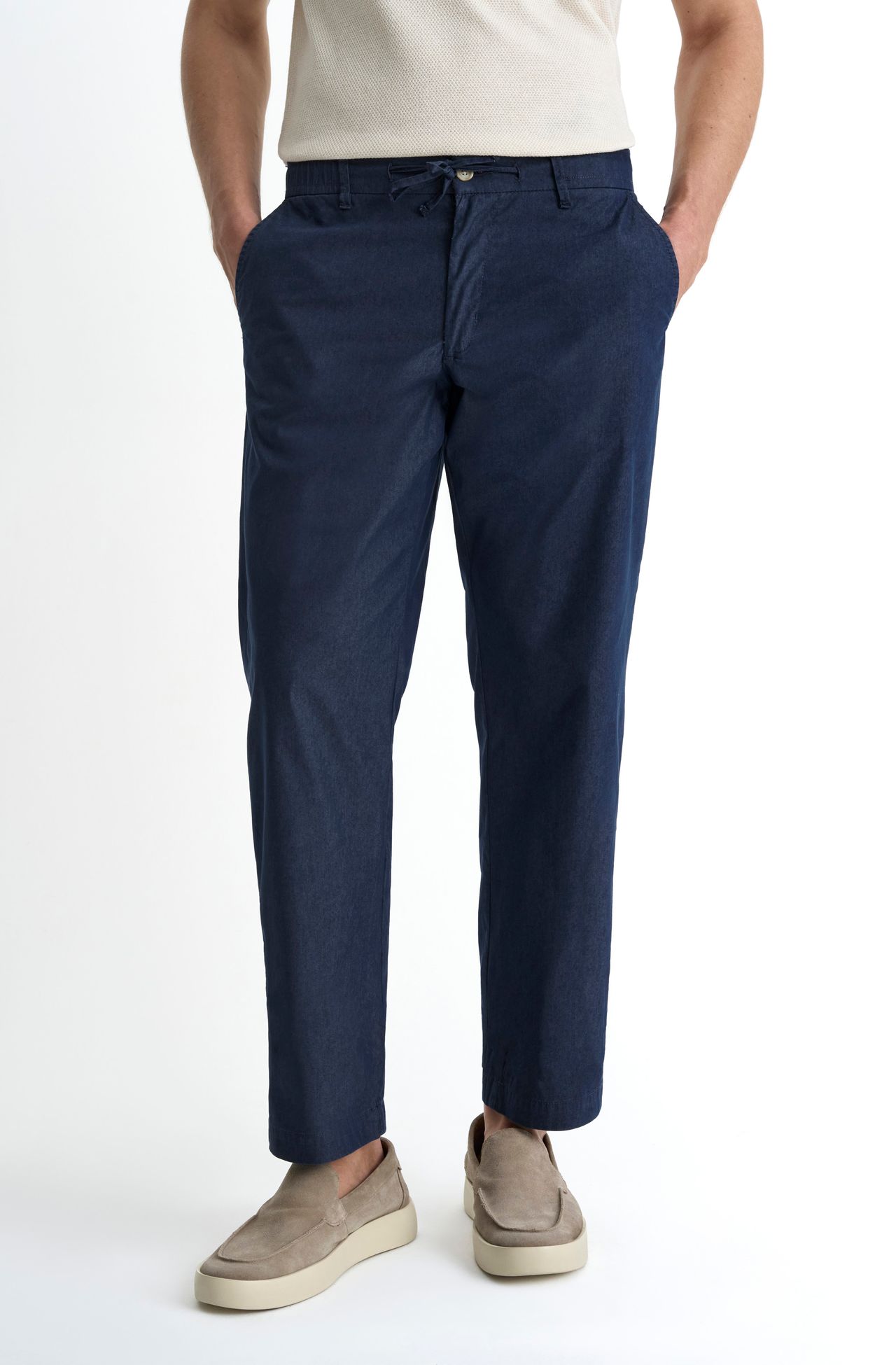 4041JCZ00030_590_3-CALCA-RELAXED