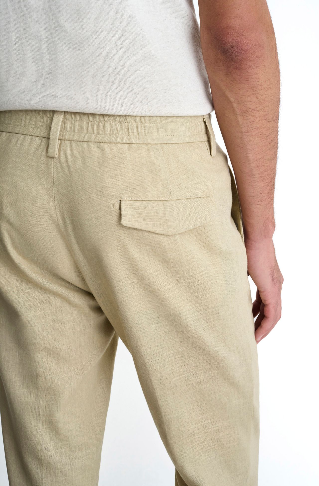 4041LLC00003_730_5-CALCA-RELAXED