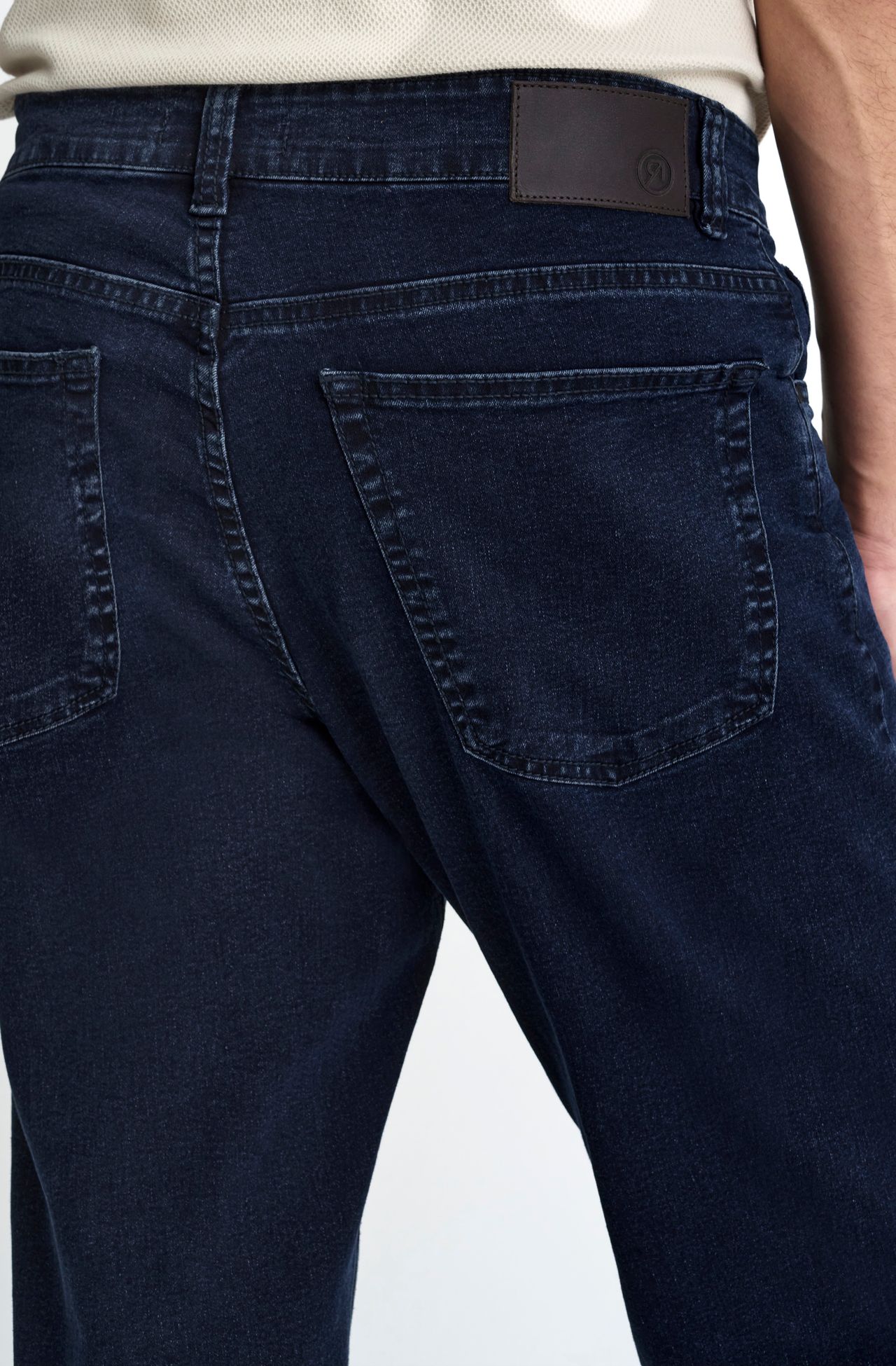 4246BCZ00310_590_4-CALCA-FIVE-POCKETS