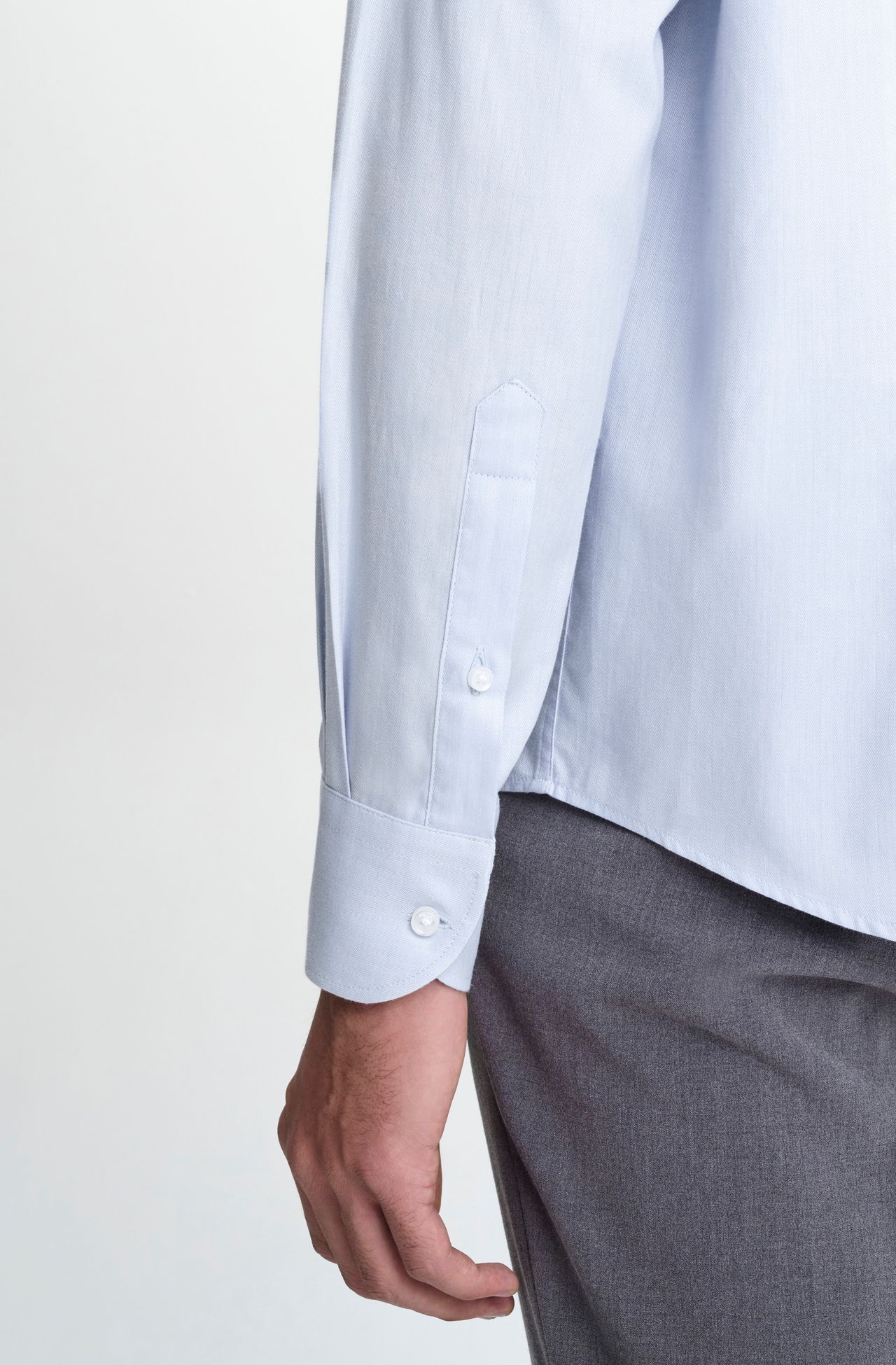 2501XFZ88133_520_4-CAMISA-MANGA-LONGA