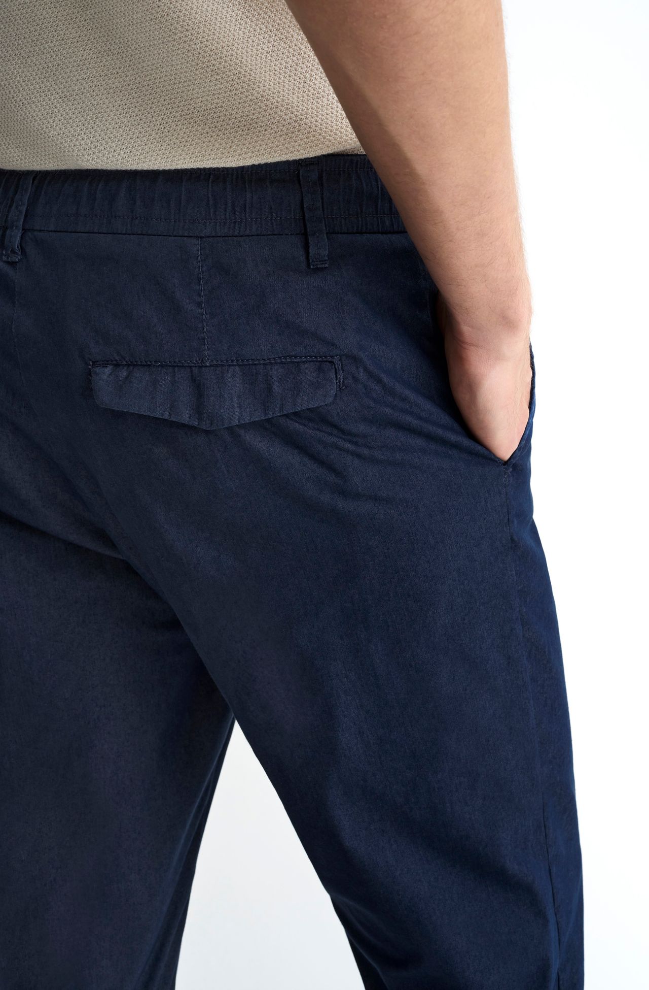 4041JCZ00030_590_5-CALCA-RELAXED