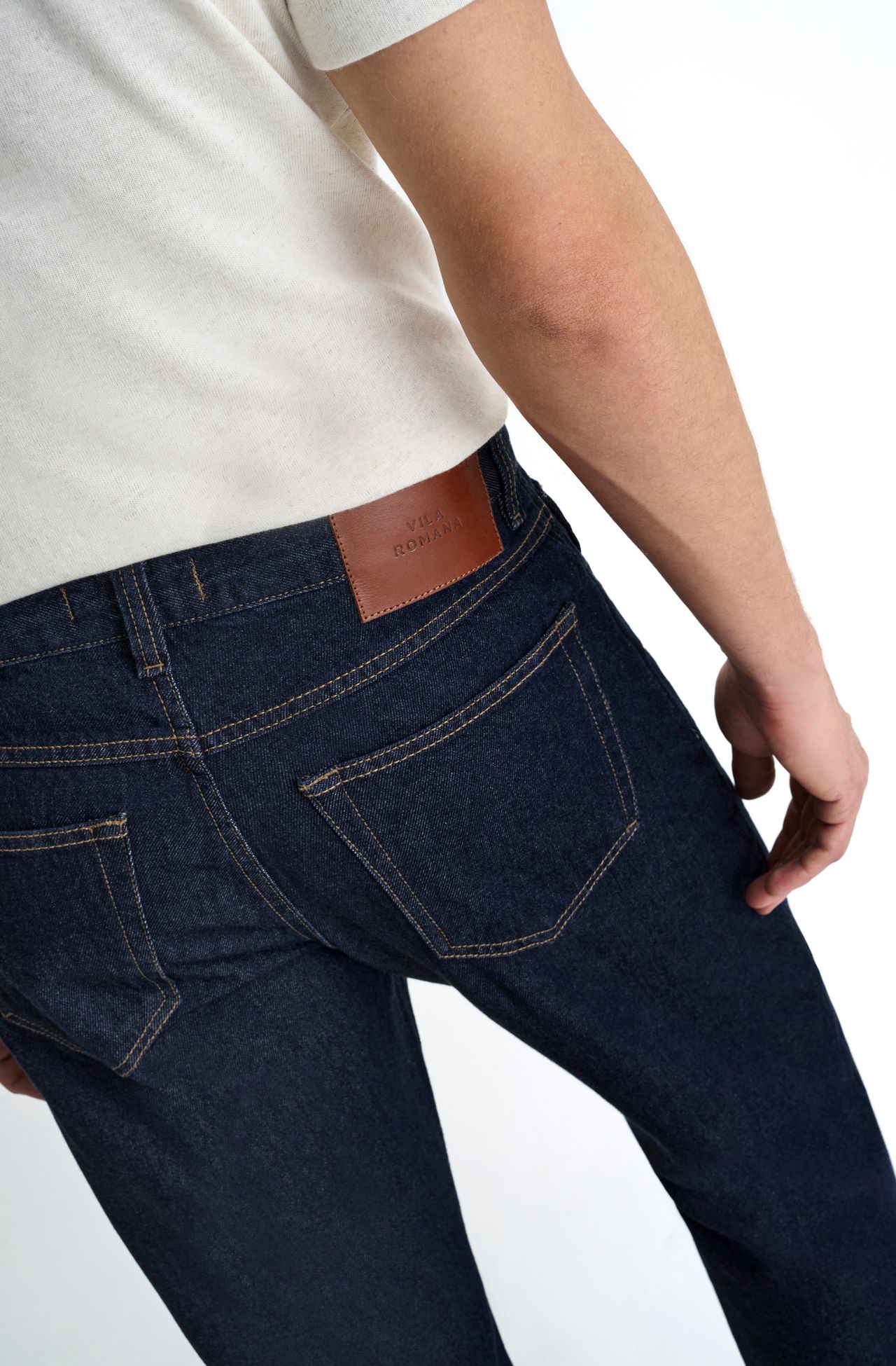 4246BCR00003_590_10-CALCA-FIVE-POCKETS