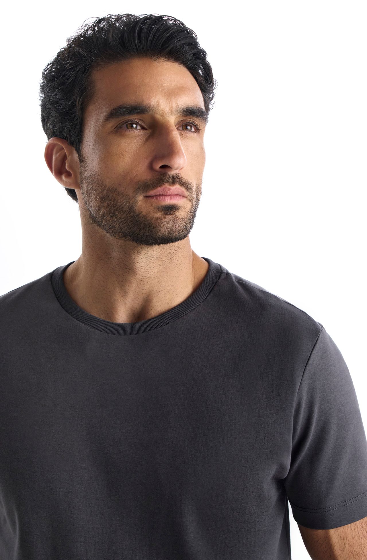 8350CCZ00155_980_4-TSHIRT-MANGA-CURTA