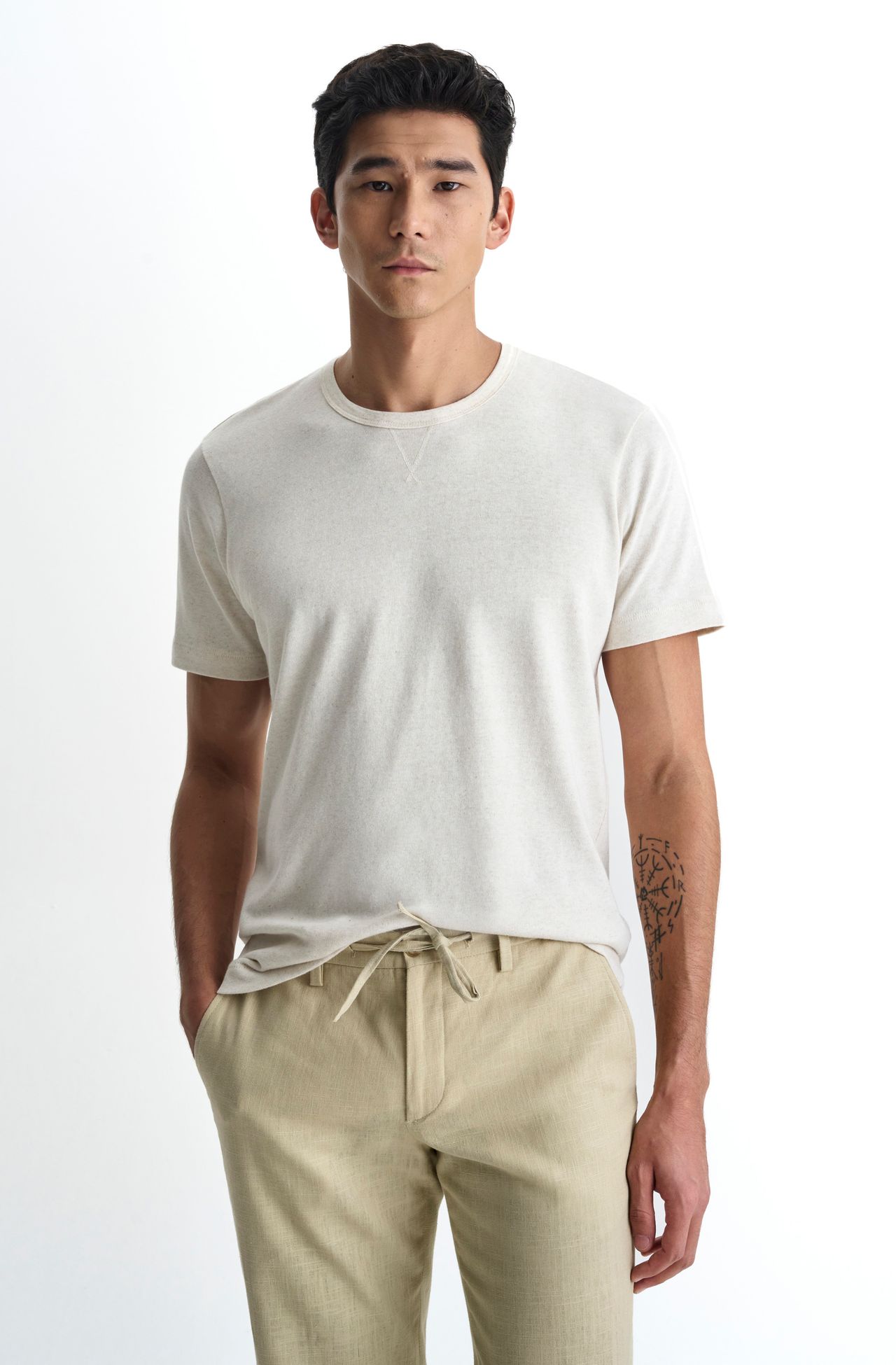 8350CCZ00160_410_1-TSHIRT-MANGA-CURTA