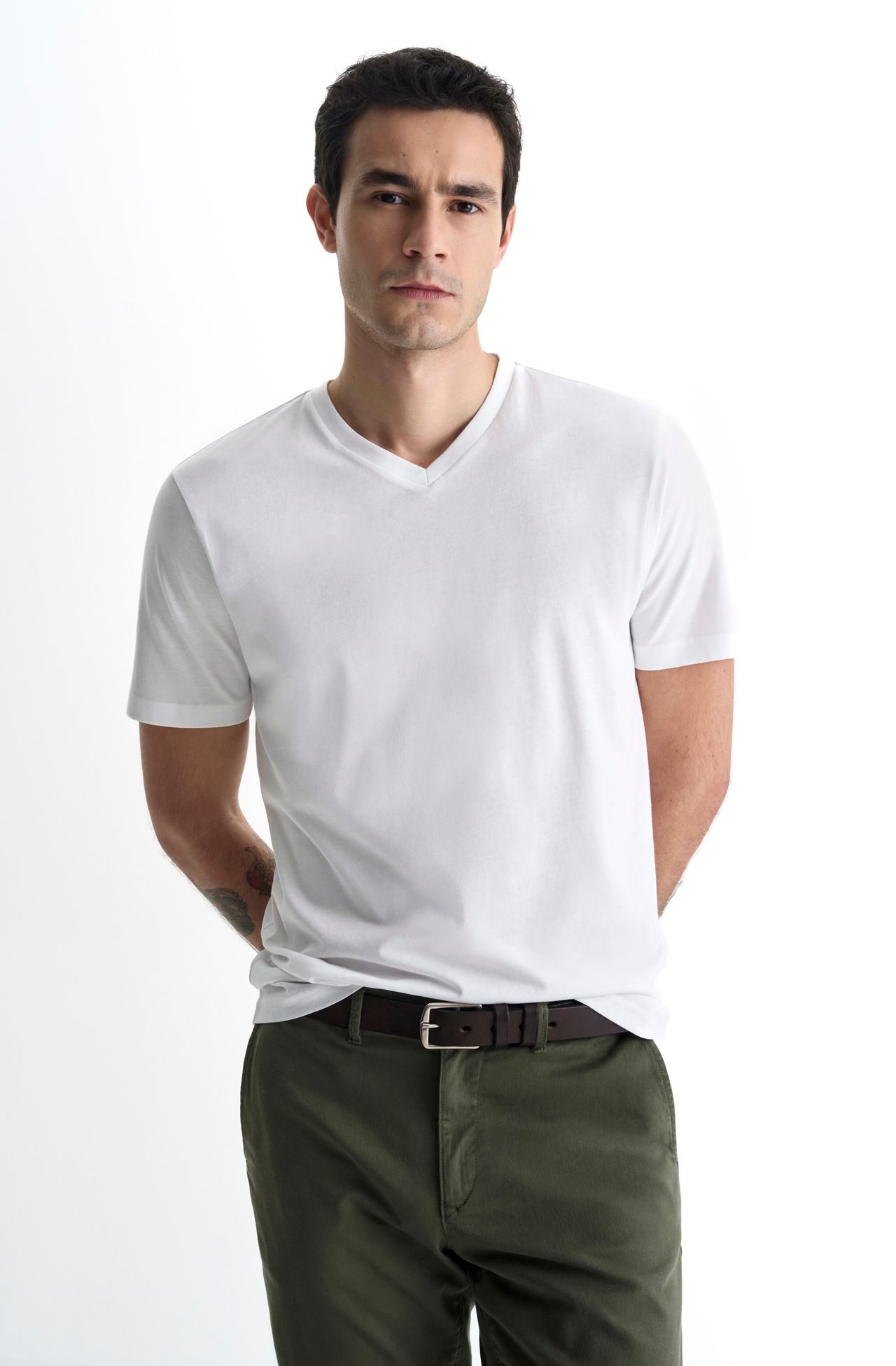 8350BCV00016_900_1-TSHIRT-MANGA-CURTA