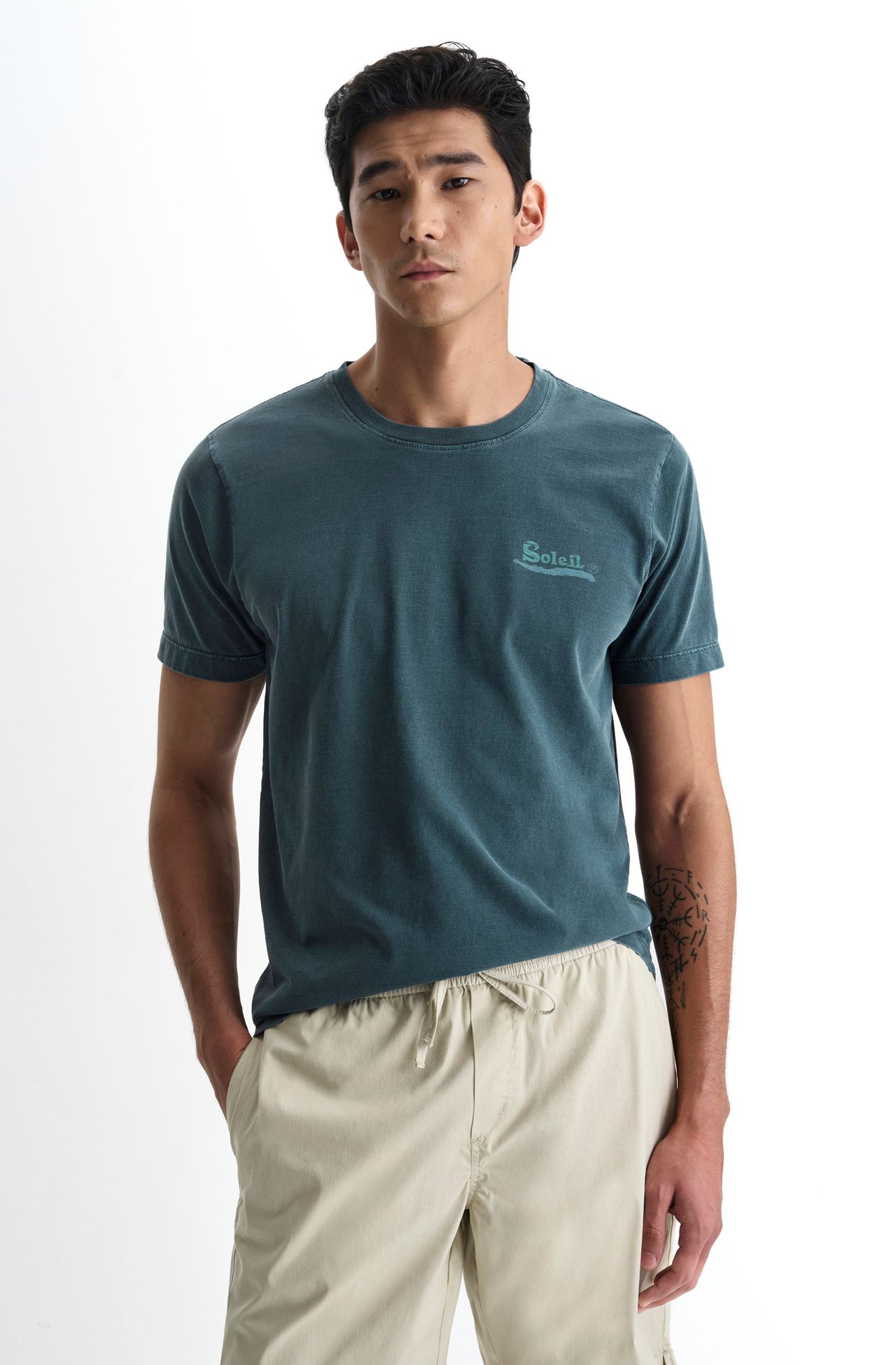 8353CCZ00305_580_2-TSHIRT-MANGA-CURTA