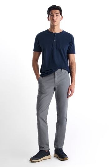 4042UCZ02078_975_2-CALCA-CHINO