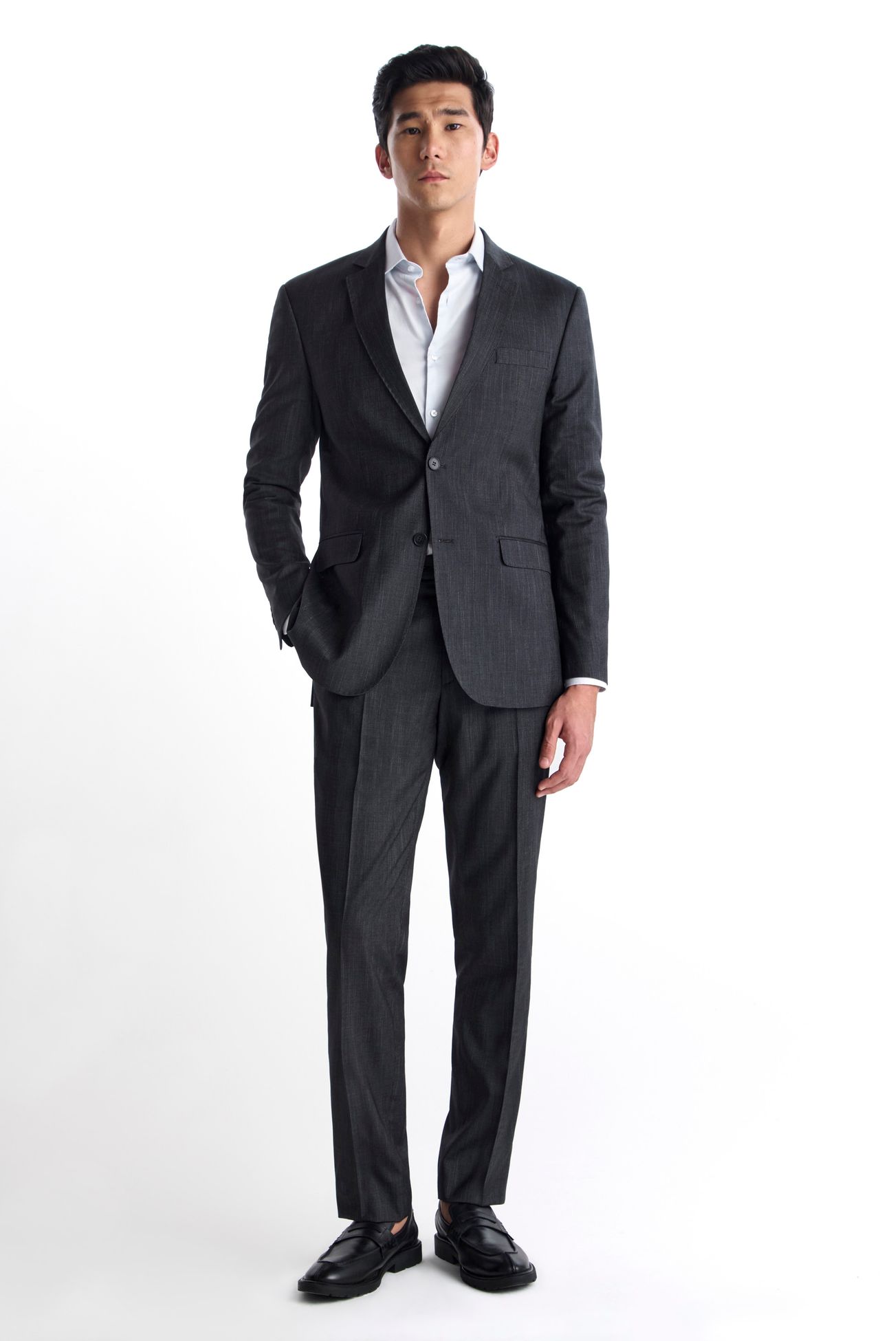 2021FFR20845_980_1-COSTUME-02-BOTOES