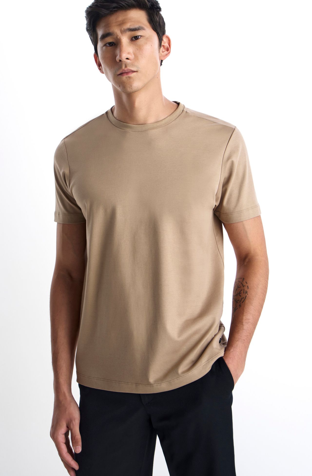 8350CCZ00157_740_3-TSHIRT-MANGA-CURTA