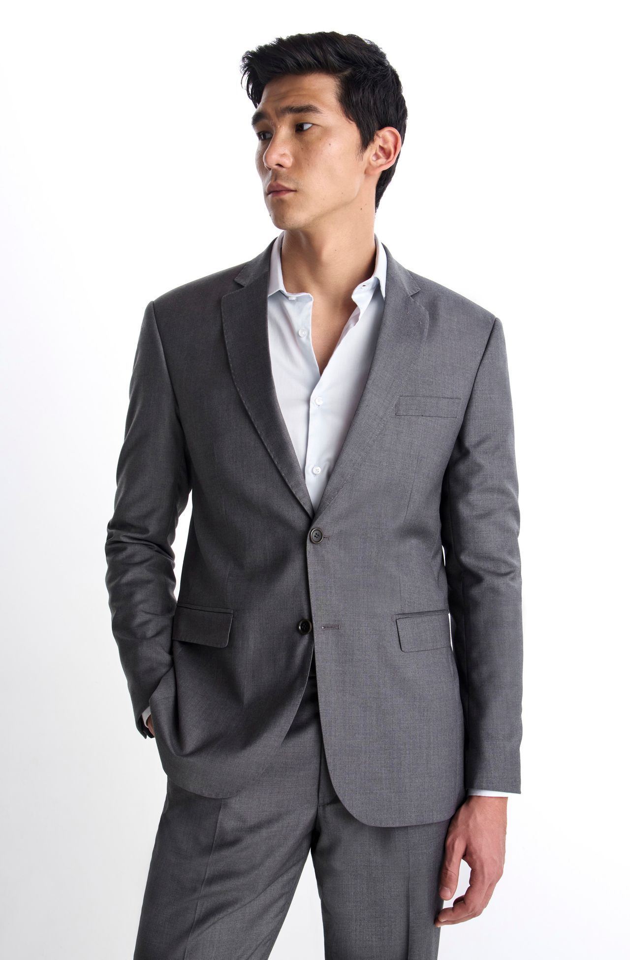 2020FFR20002_955_3-COSTUME-02-BOTOES