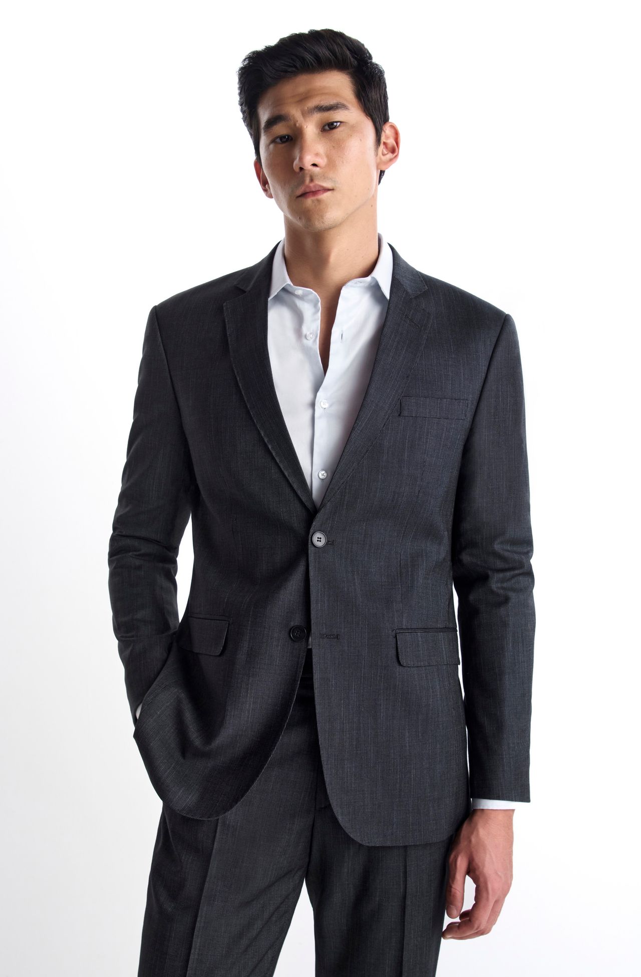 2021FFR20845_980_3-COSTUME-02-BOTOES