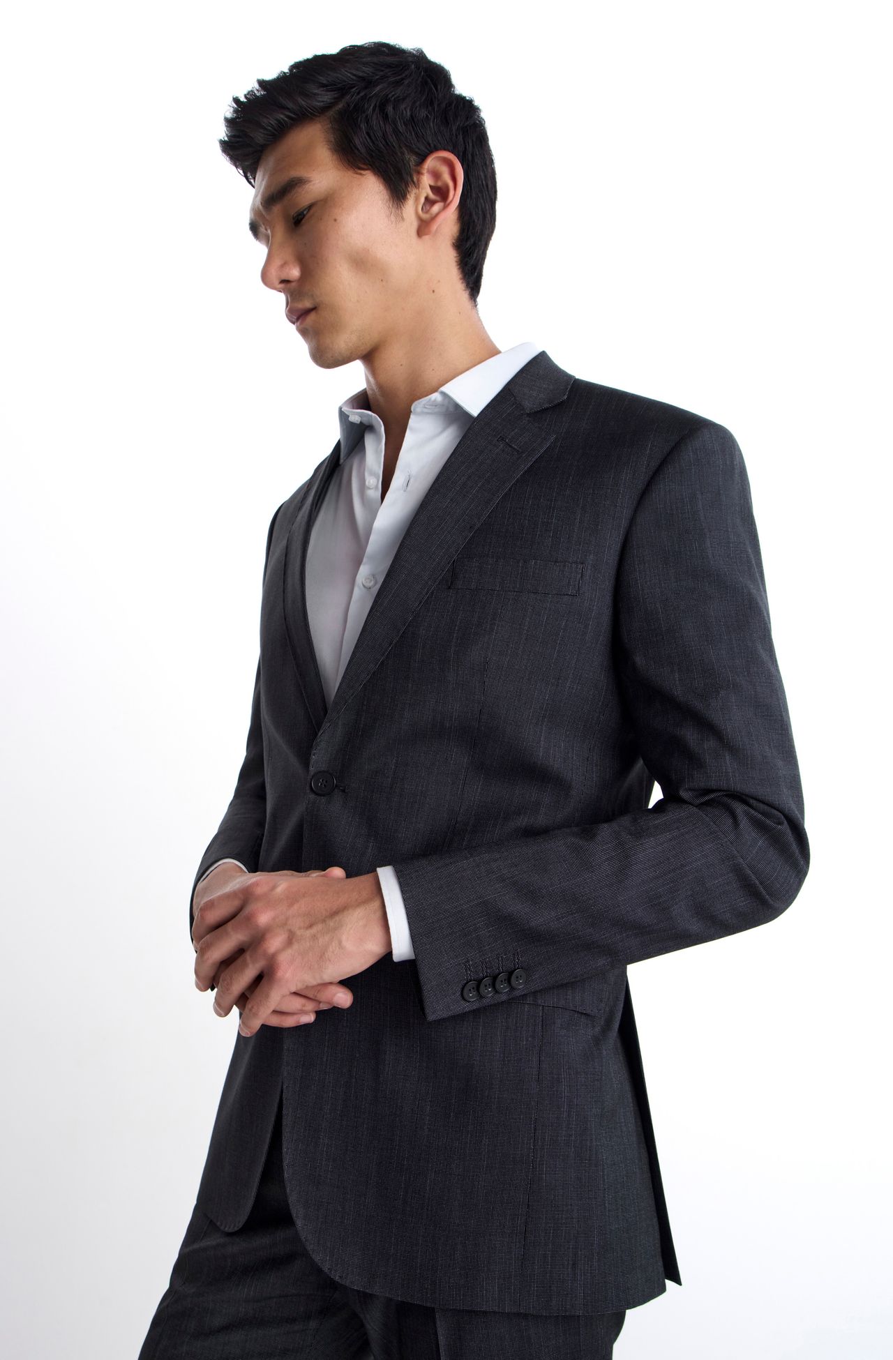 2021FFR20845_980_6-COSTUME-02-BOTOES