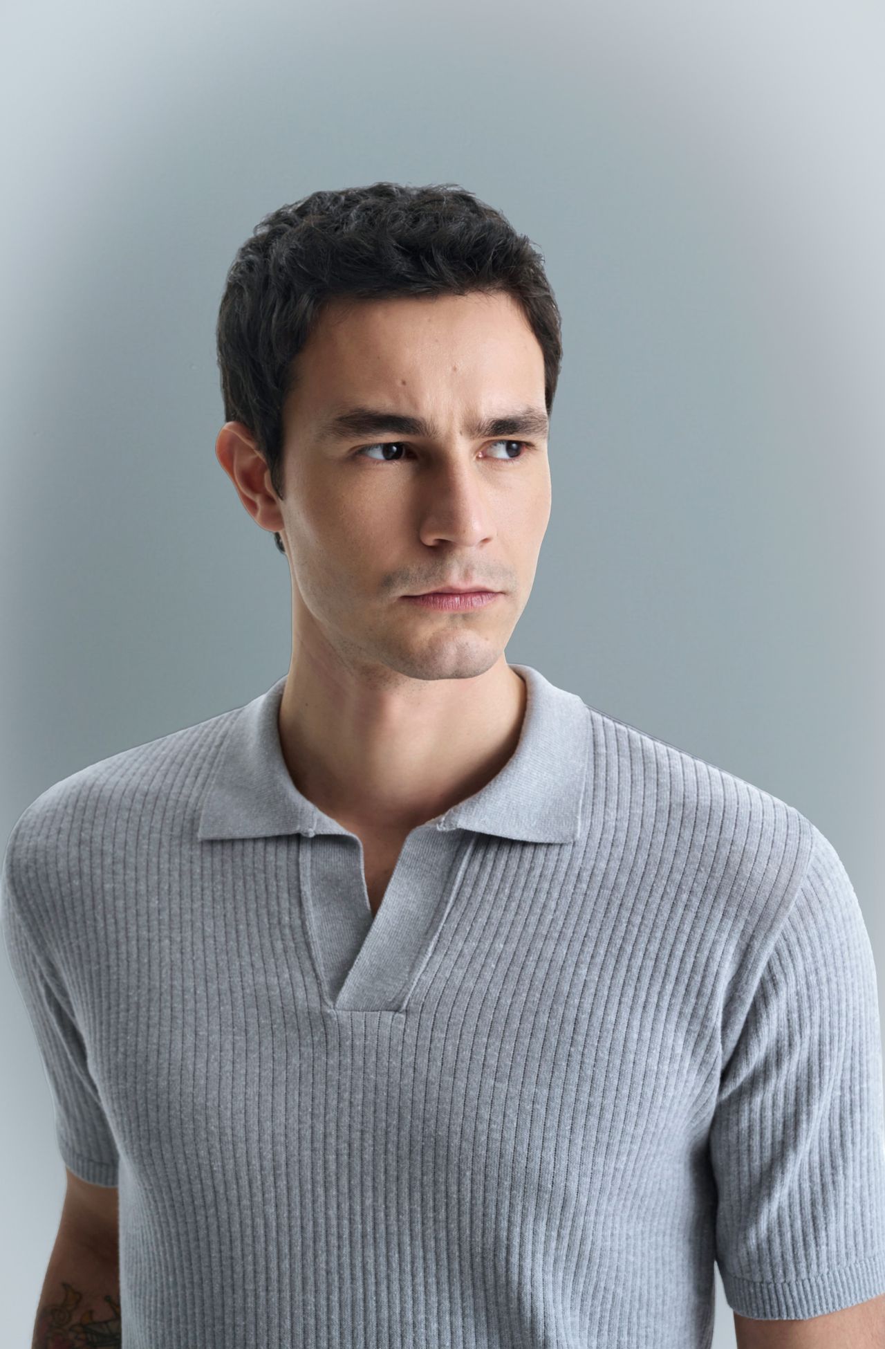 3080PCL00003_920_4-SWEATER-POLO-MC