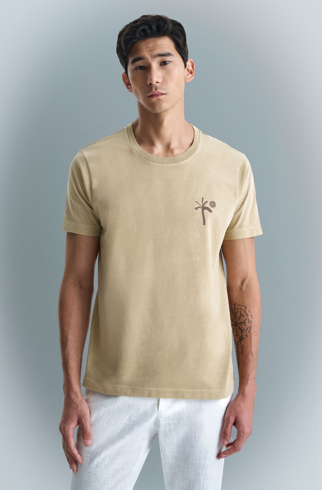 8353CCZ00298_730_2-TSHIRT-MANGA-CURTA