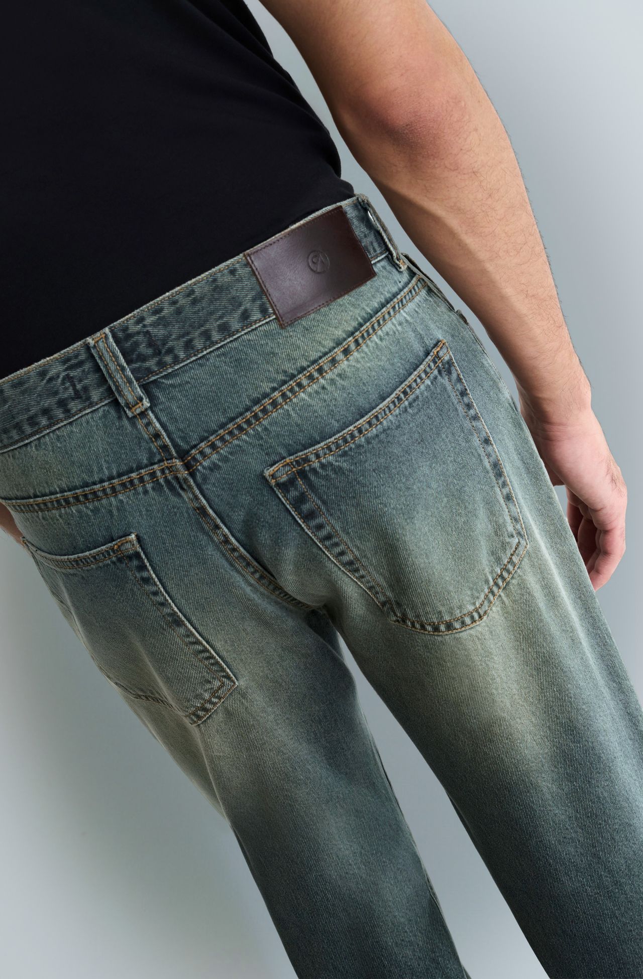 4246BCZ00312_580_6-CALCA-FIVE-POCKETS