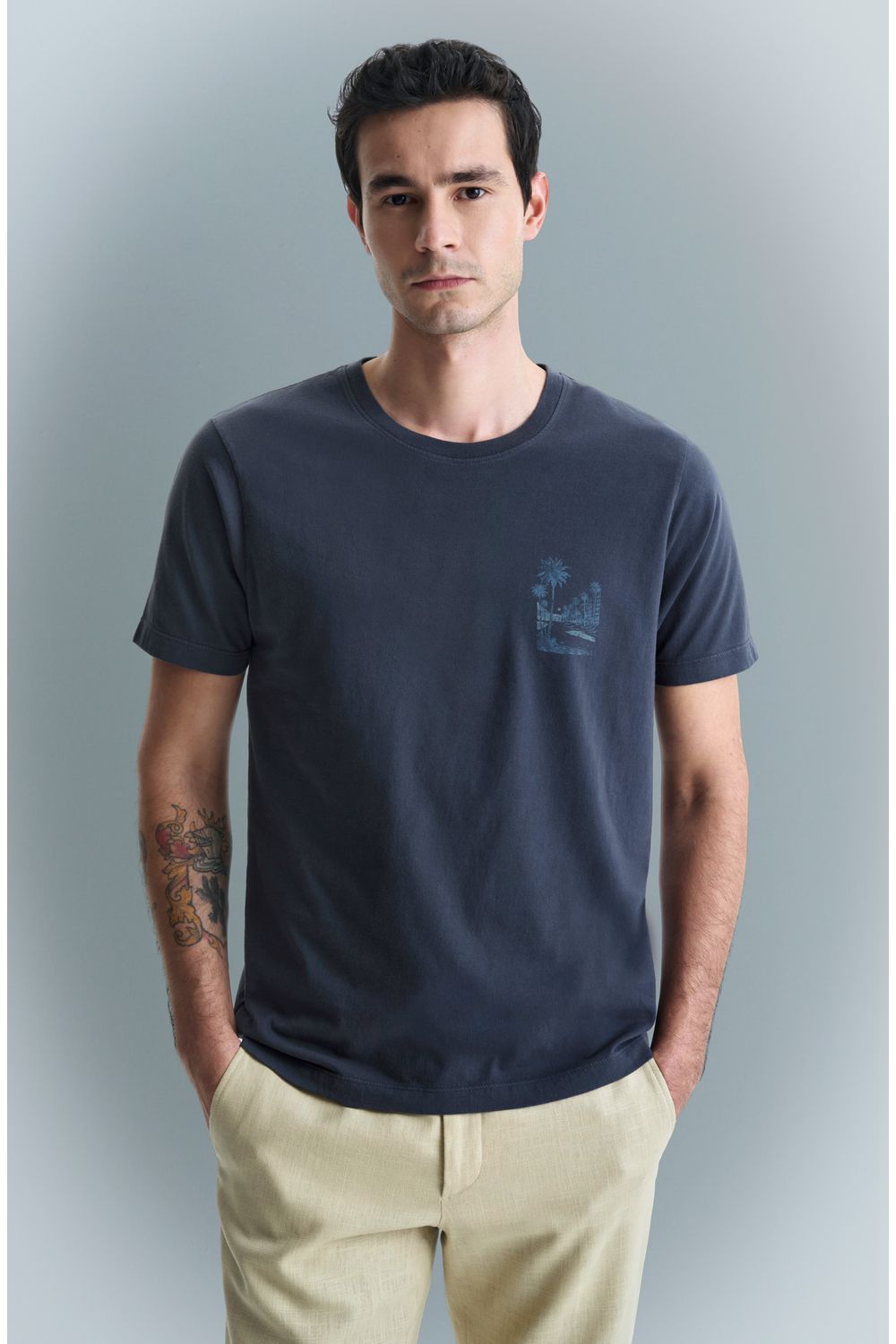 8353CCZ00304_580_2-TSHIRT-MANGA-CURTA