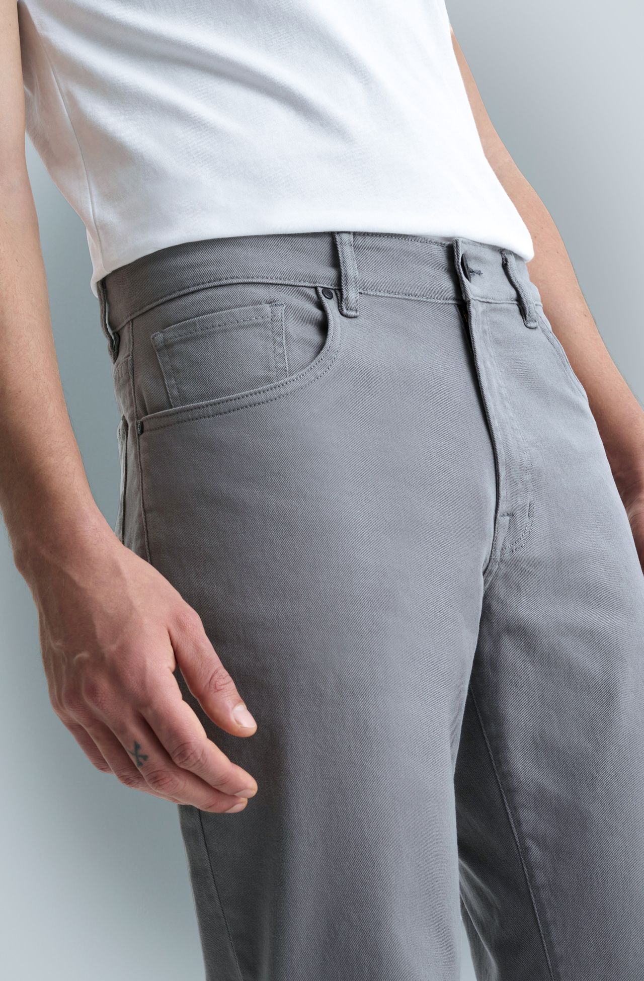 4047UCZ00018_975_4-CALCA-FIVE-POCKETS