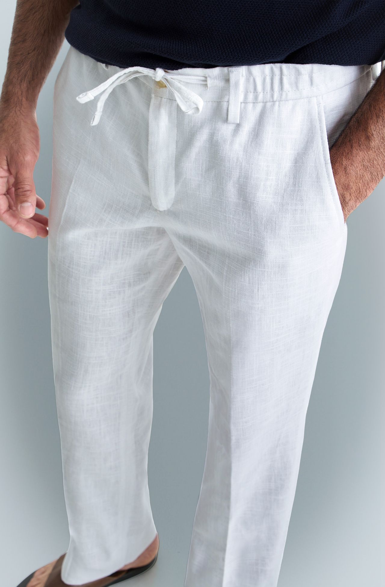 4041LLC00003_900_3-CALCA-RELAXED