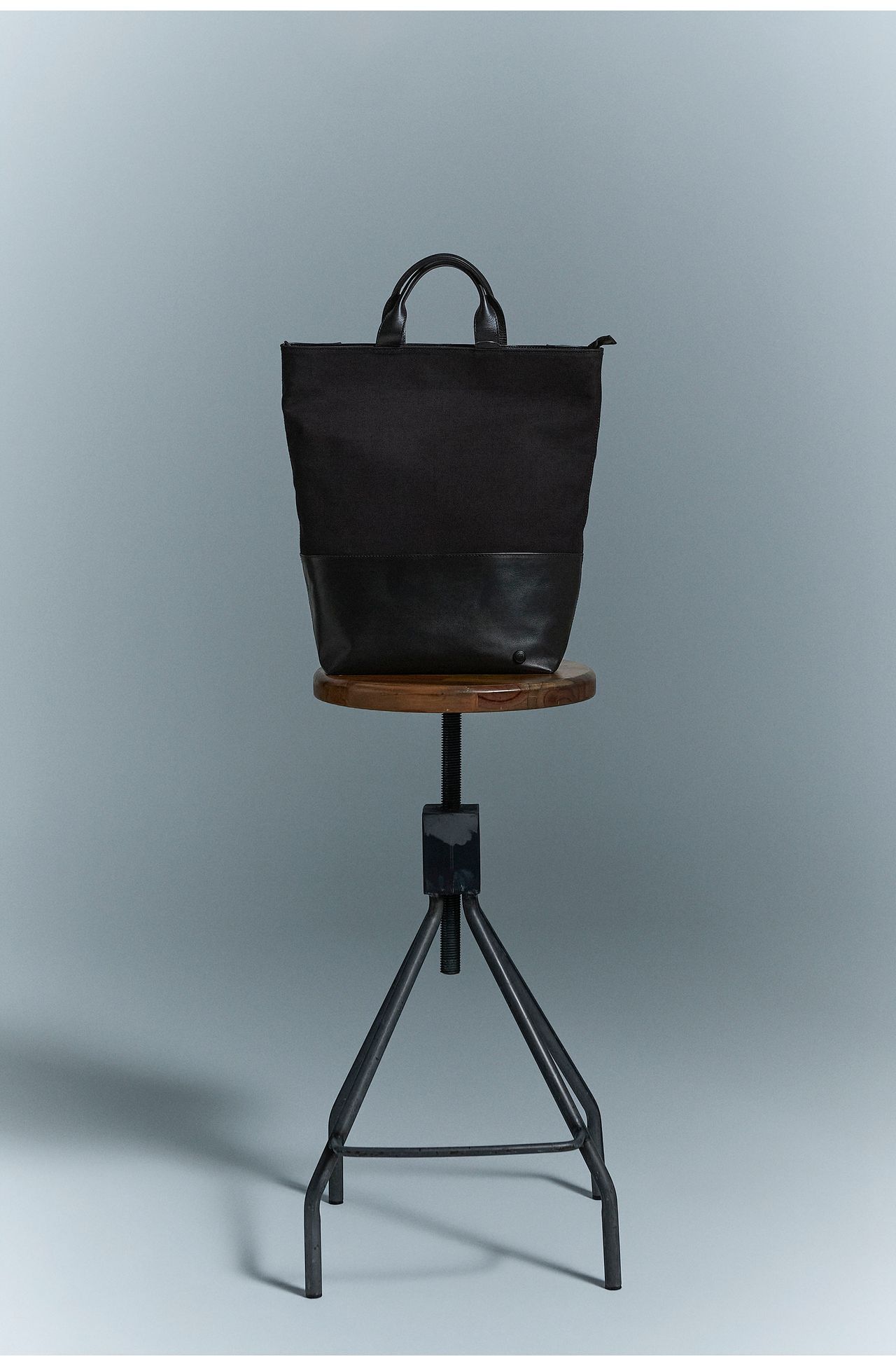 9157AAZ00001_987_1-MOCHILA-CASUAL