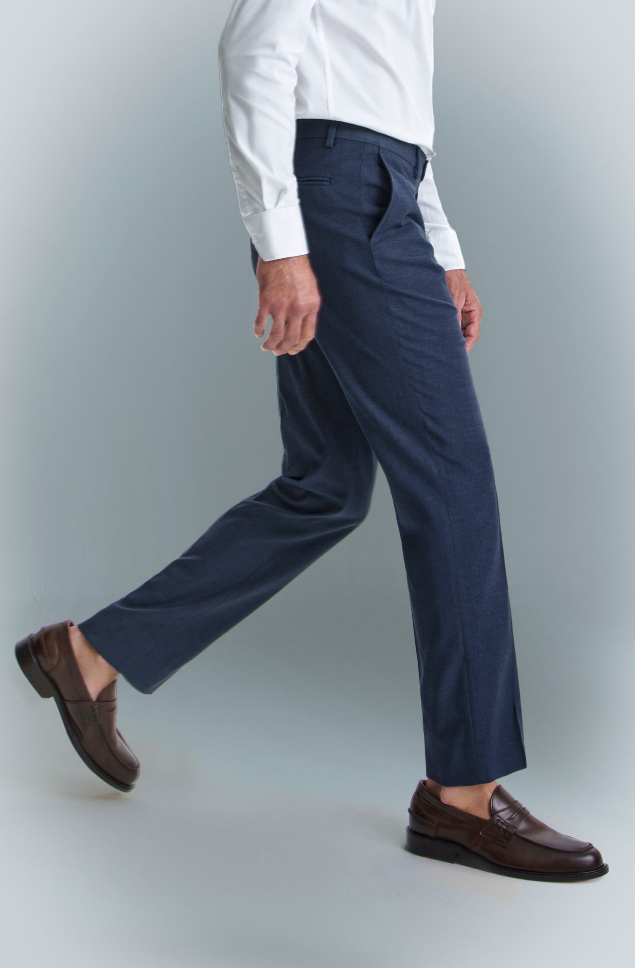 2021FFR20851_580_6-COSTUME-02-BOTOES